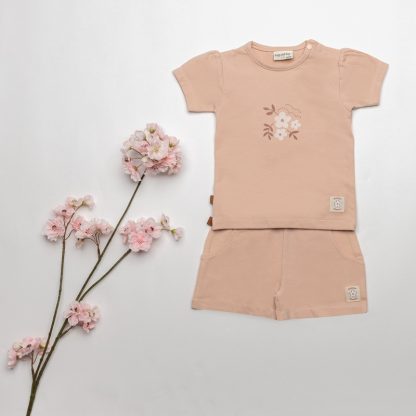 25022004 Frogs and Dogs t-shirt bloemen roze summer flowers sfeerfoto