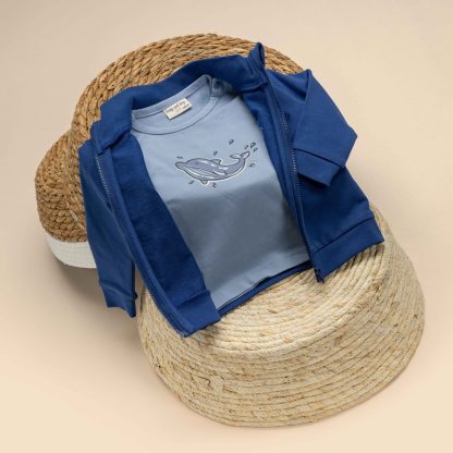 25024007 Frogs and Dogs t-shirt dolfijn sand and sun blauw sfeerfoto