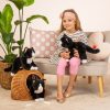 918356 Hermann Teddy Collection knuffel bungelende kat sfeerfoto kat op bank