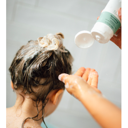Naïf | voedende shampoo 200 ml - Afbeelding 4