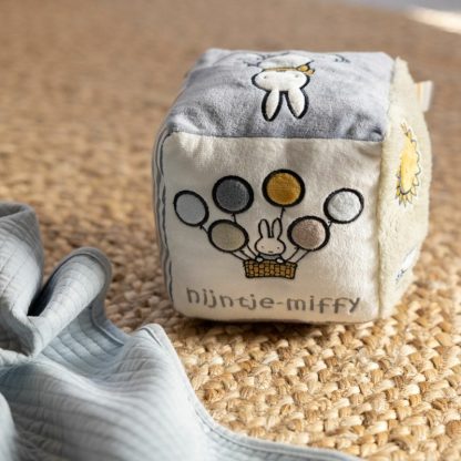 Tiamo Nijntje activiteitenkubus fluffy groen - Afbeelding 7